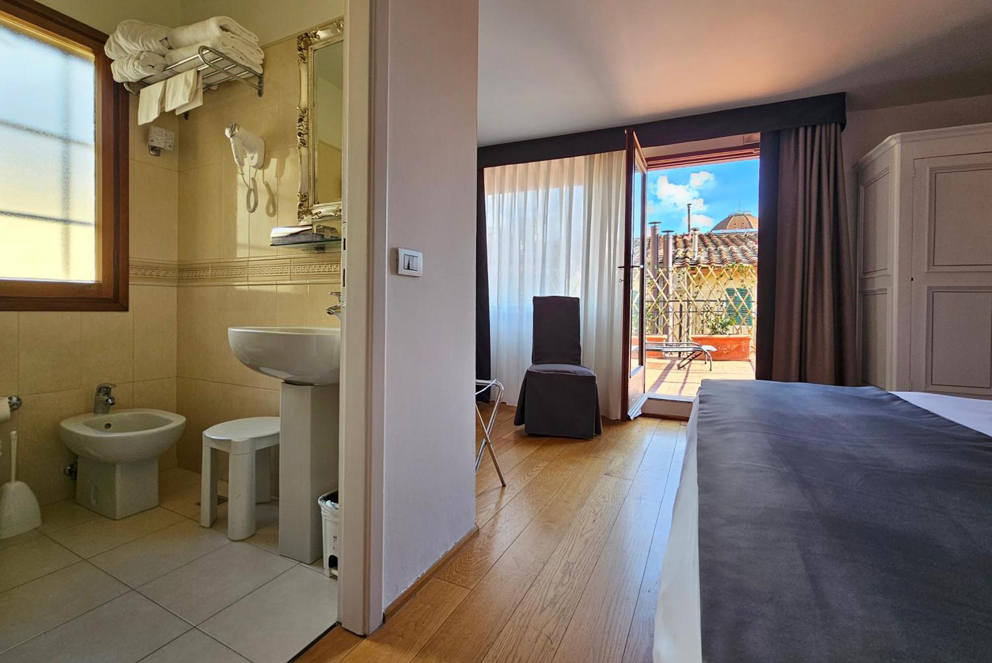 Hotel Atlantic Palace Firenze Bagian luar foto
