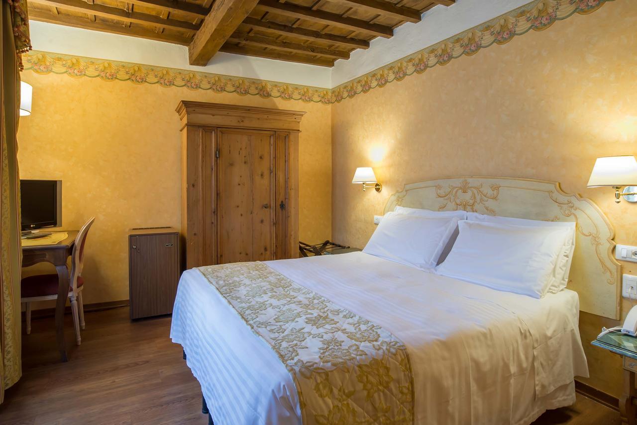 Hotel Atlantic Palace Firenze Bagian luar foto